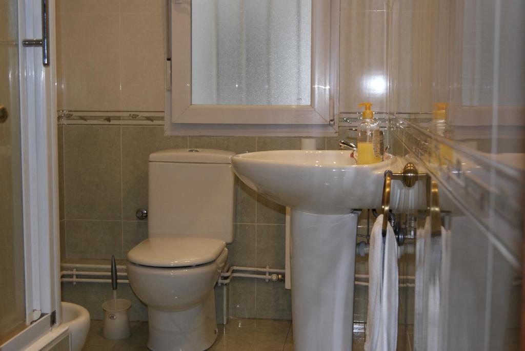 Pension Vista Alegre Bilbao Room photo